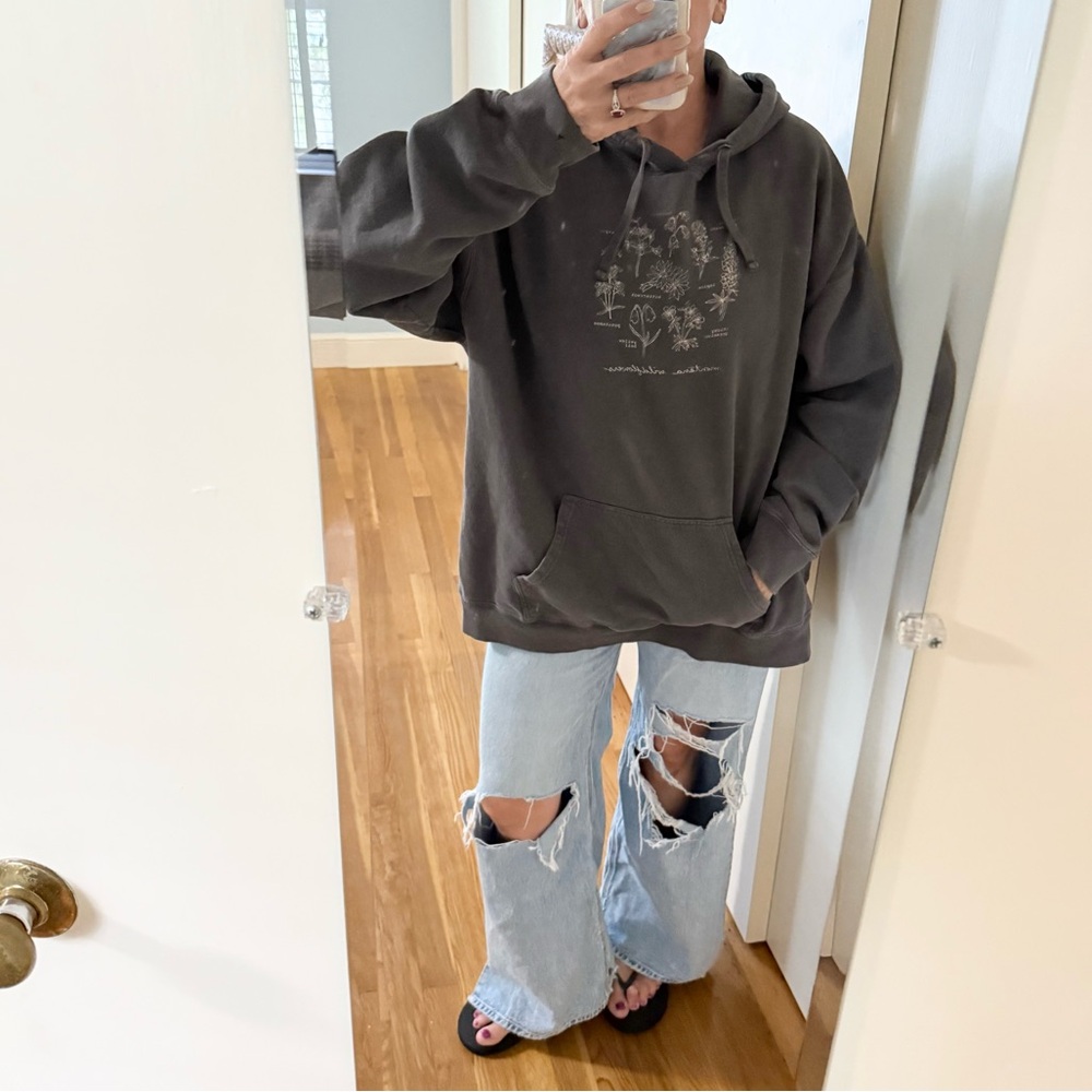 Montana Flowers Hoodie